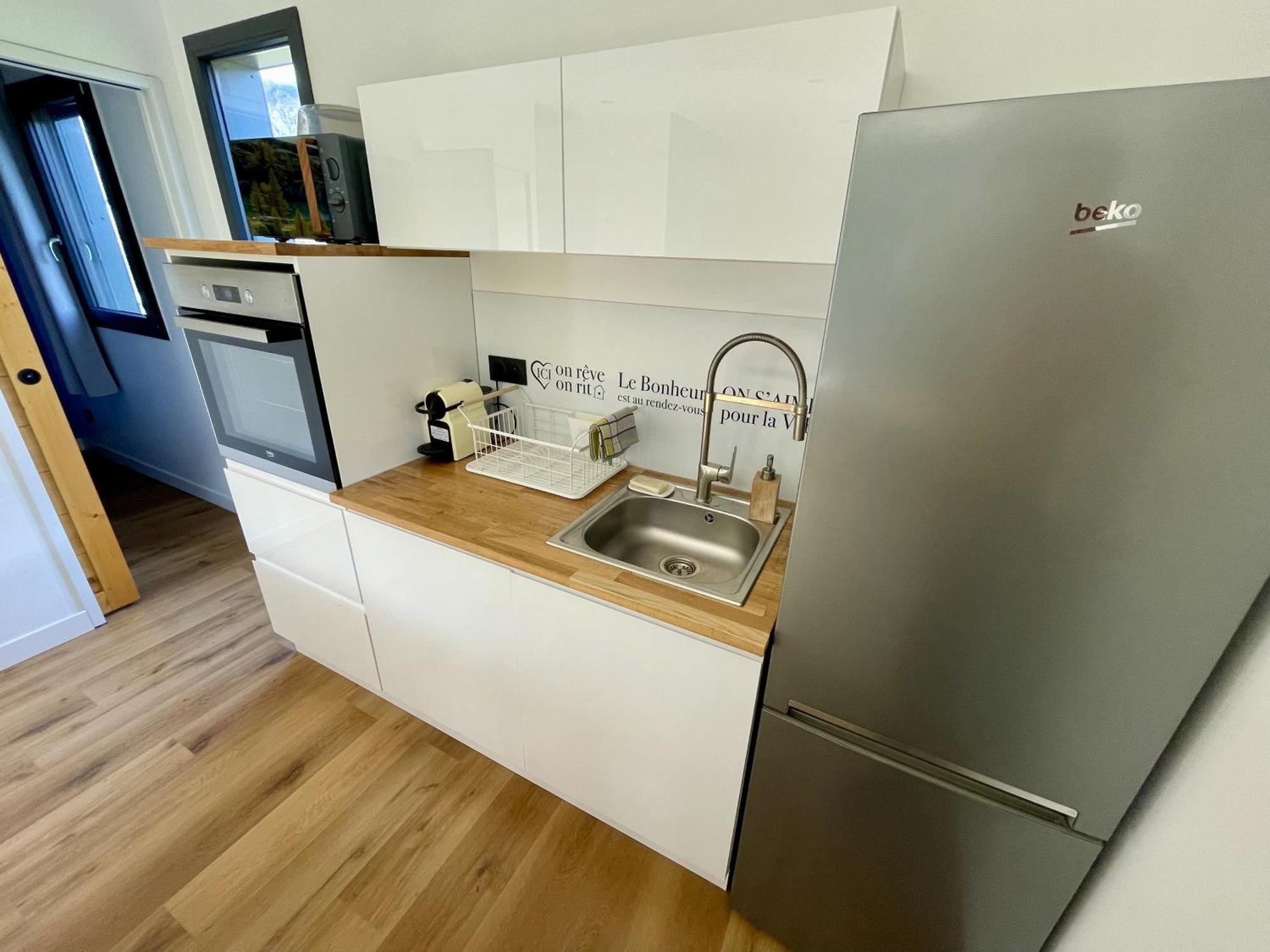 Charmant Logement Entre Lac Et Montagne Rochebrune エクステリア 写真